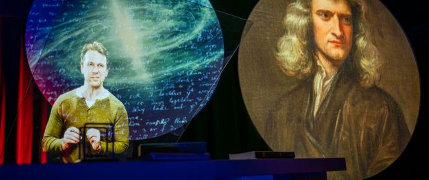 Interactief college met een hologram van Gideon Koekoek