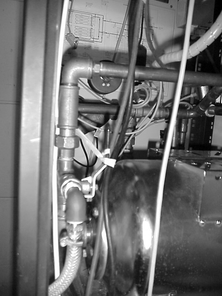 MVC-838X_koeling_vul_2.jpg, 116746 bytes, 11/23/00